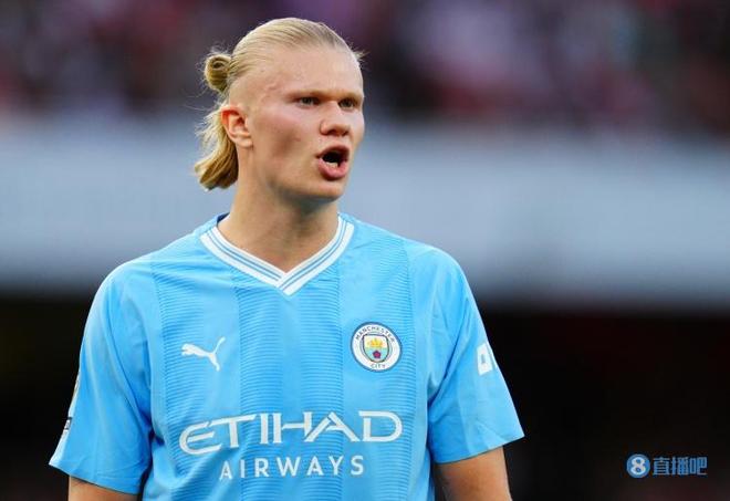 爱游戏入口-包含哈兰德在中国队比赛中表现优异，领先优势明显引发热议！再创辉煌时刻的词条