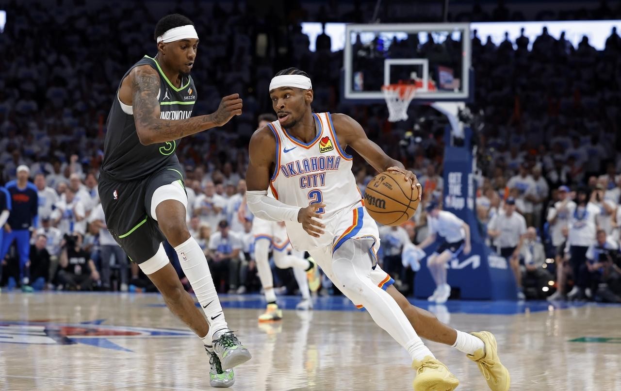 爱游戏全站-NBA总决赛集结日再迎强敌；俄克拉荷马雷霆外线爆发；主帅态度——气氛紧张；细节决定成败的简单介绍