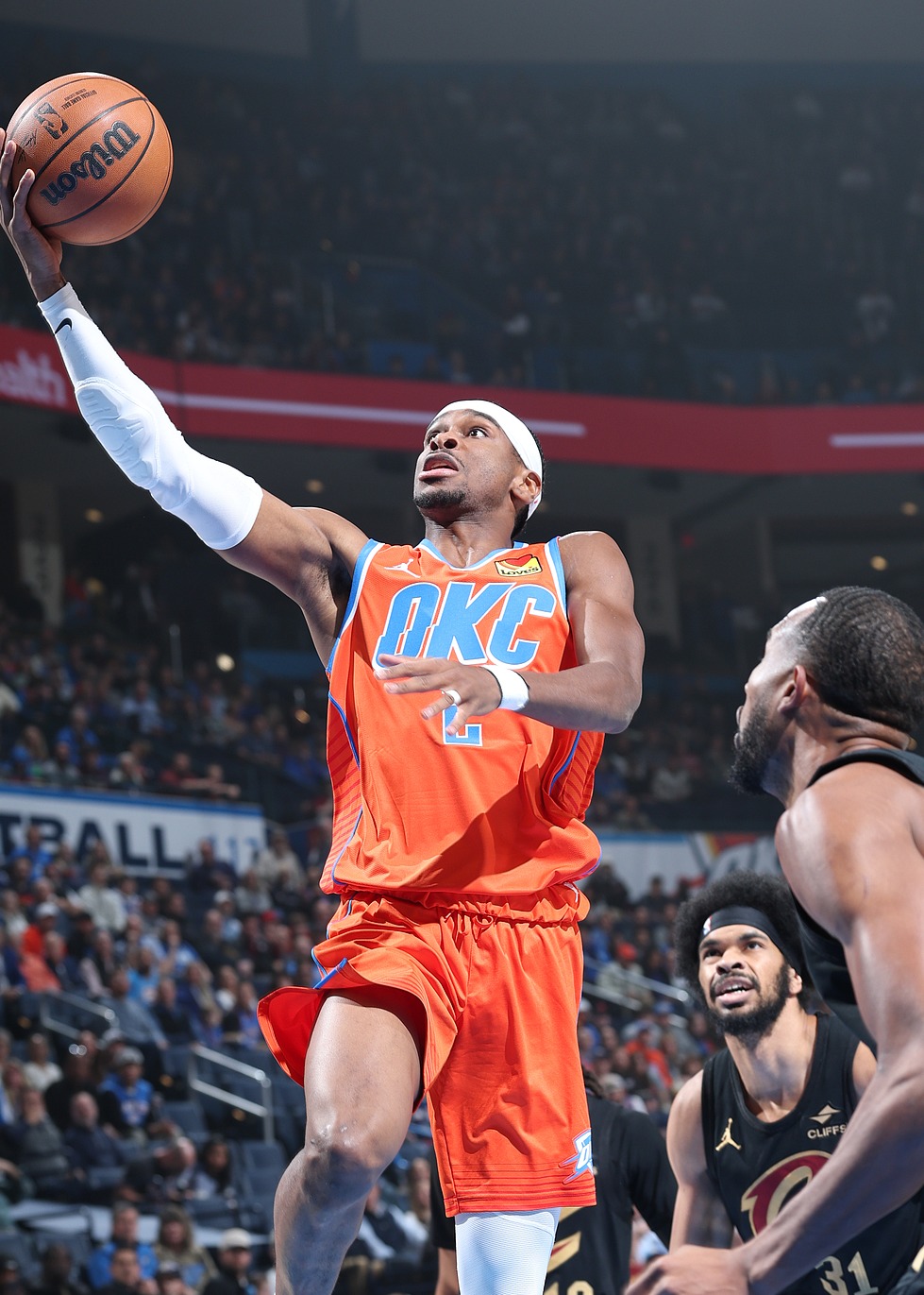 包含俄克拉荷马雷霆迎葡超关键赛，今晚刷新队史纪录，态度坚定，年轻球员得到机会的词条