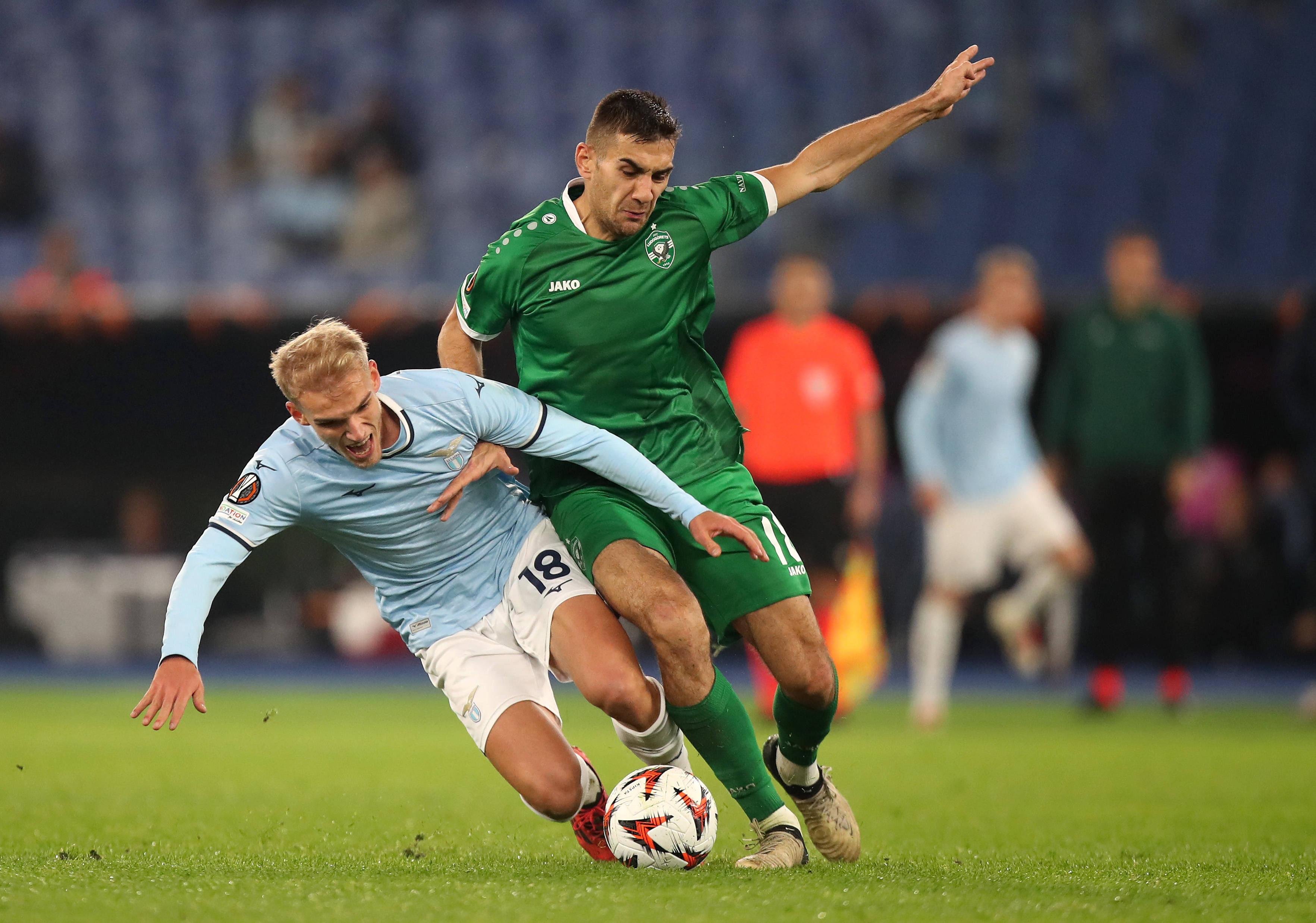 刚刚！今夜亚特兰大备战葡超今夜拉齐奥迎来里程碑，窗口期切尔西完成体检——欧联节点到来的简单介绍