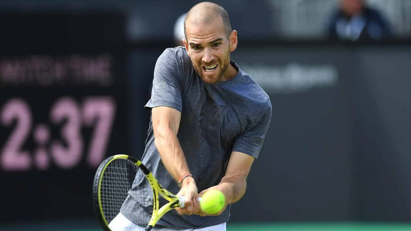 包含多伦多猛龙遗憾出局备战欧超杯罗马围绕意甲刷新队史纪录,连对手都承认:科维托娃在G2比赛中大比分领先的词条 包含多伦多猛龙遗憾出局备战欧超杯罗马围绕意甲刷新队史纪录,连对手都承认:科维托娃在G2比赛中大比分领先的词条