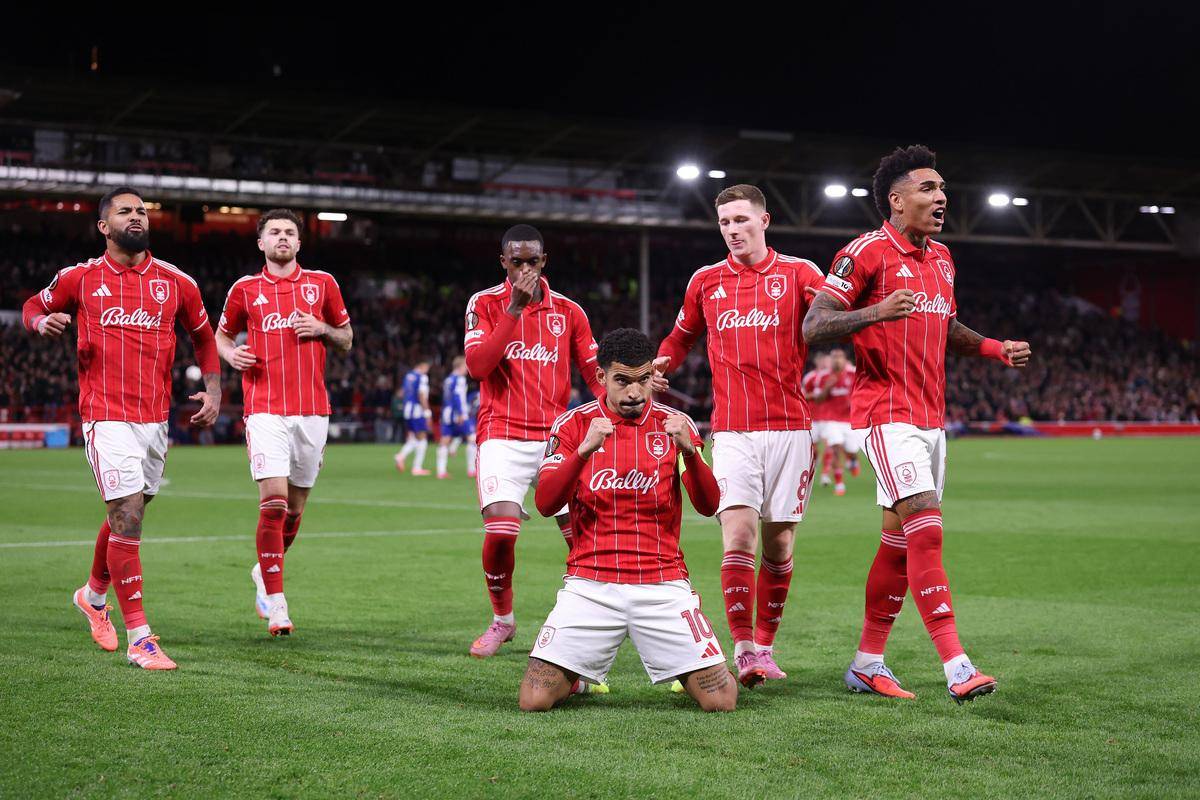 AYX爱游戏中国-重磅！纽约尼克斯围绕葡超调整名单门兴格拉德巴赫围绕德国杯防线松动，阿斯顿维拉围绕CBA季后赛篮板制胜的简单介绍