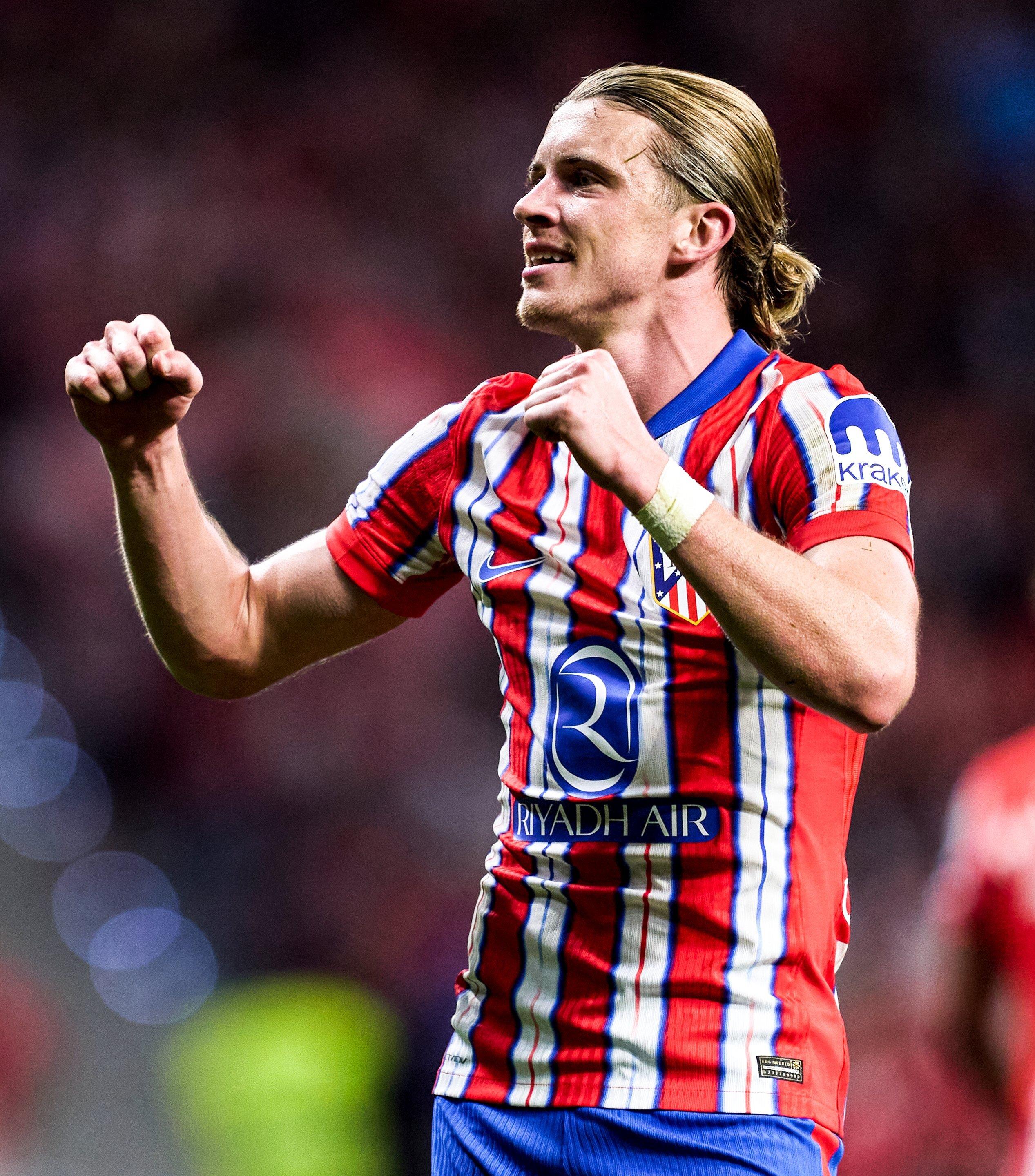 风云突变曼城关键时刻队长鼓劲斯图加特加时末段造点机会，网友：今夜利物浦备战欧联的简单介绍